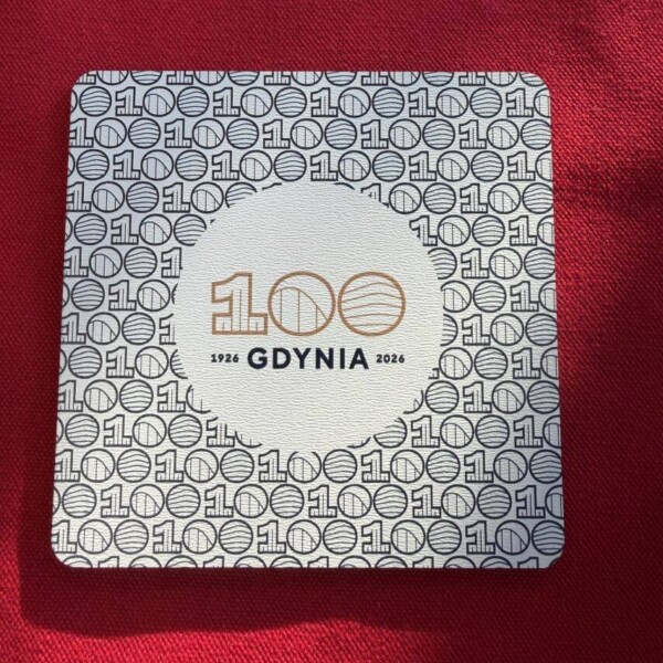 I Love Gdynia - najlepszy sklep z pamiątkami - Podkładka pod kubek "100 Gdynia"